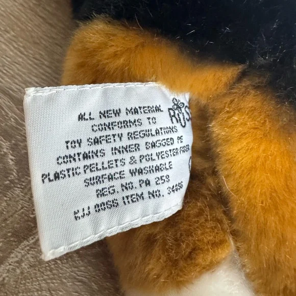 Yomiko Classics Plush Realistic Beagle 11” Puppy Dog Stuffed Russ Berrie - Picture 8 of 11